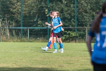 Bild 84 - wBJ VfL Pinneberg - Hamburger SV 2 : Ergebnis: 1:3